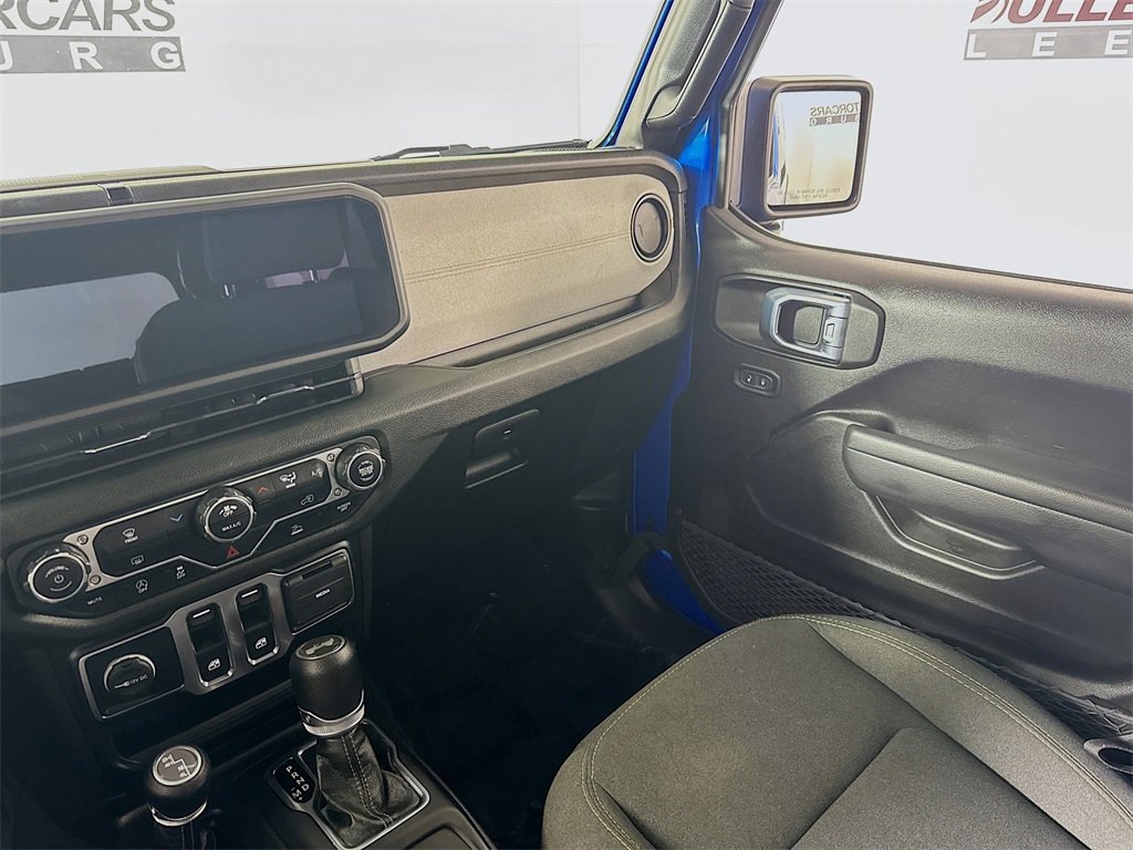 Used 2024 Jeep Wrangler Sport S image 21