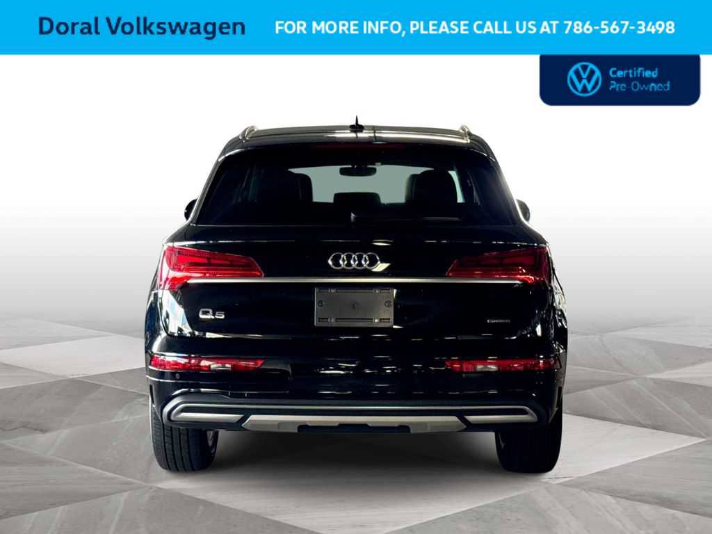 Used 2023 Audi Q5 2.0T Premium w/ Convenience Package image 7