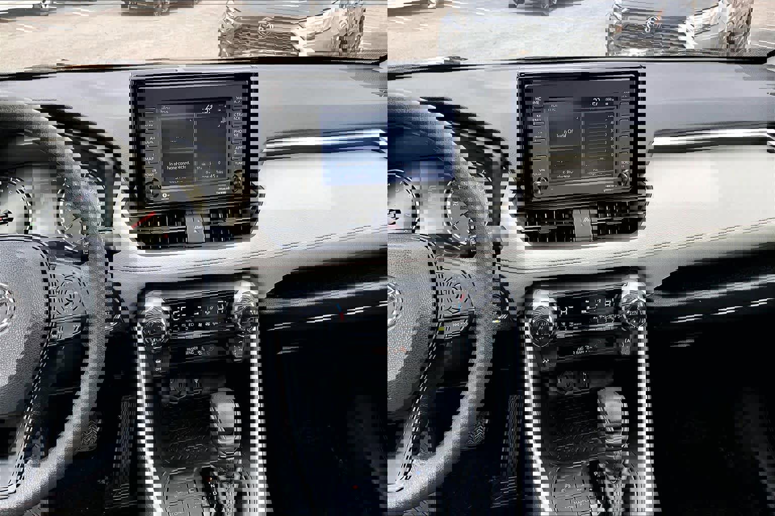 Certified 2021 Toyota RAV4 XLE w/ Convenience Package image 7