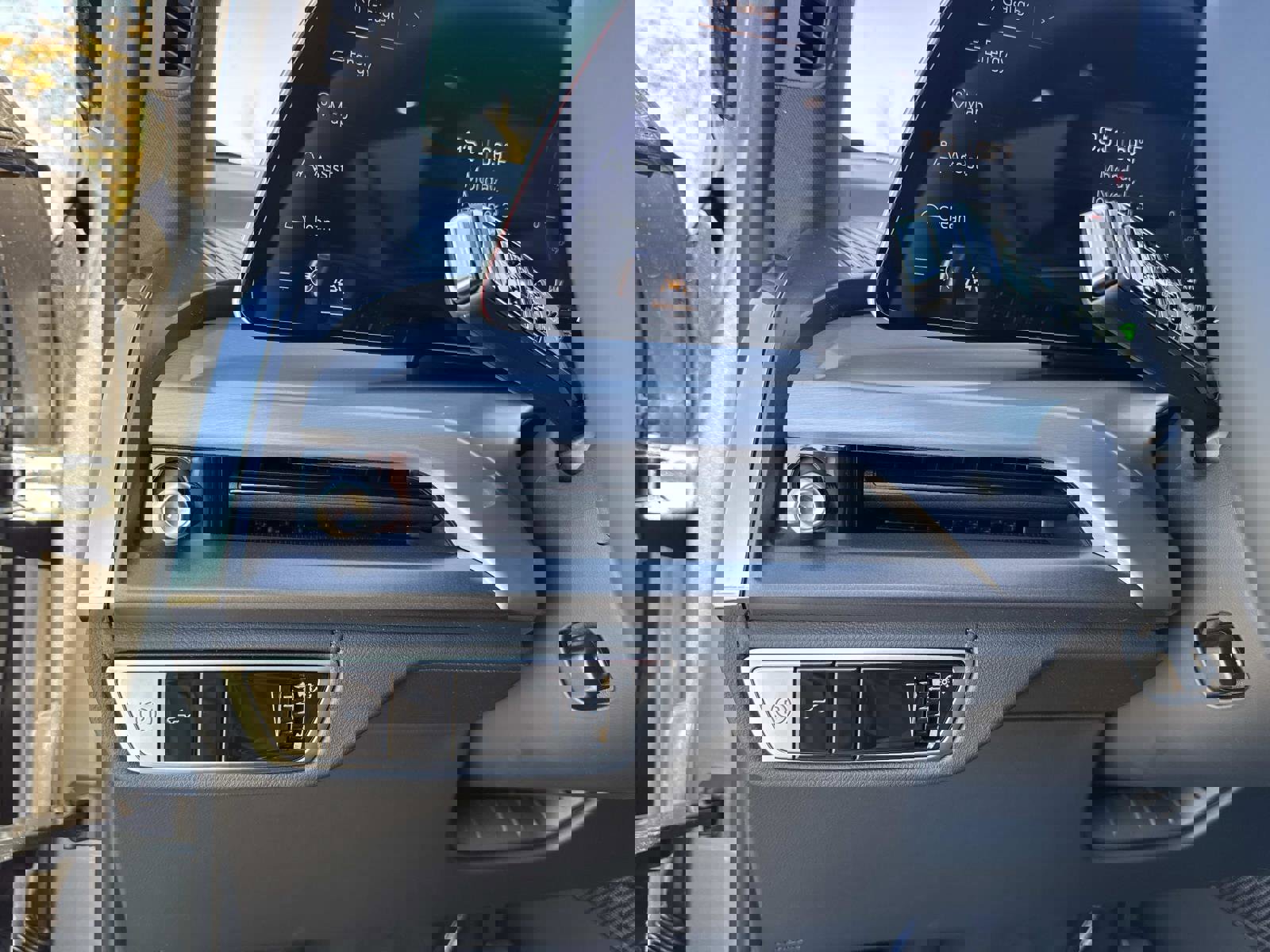 New 2026 Cadillac Vistiq Sport w/ LPO, Floor Liner Package image 32