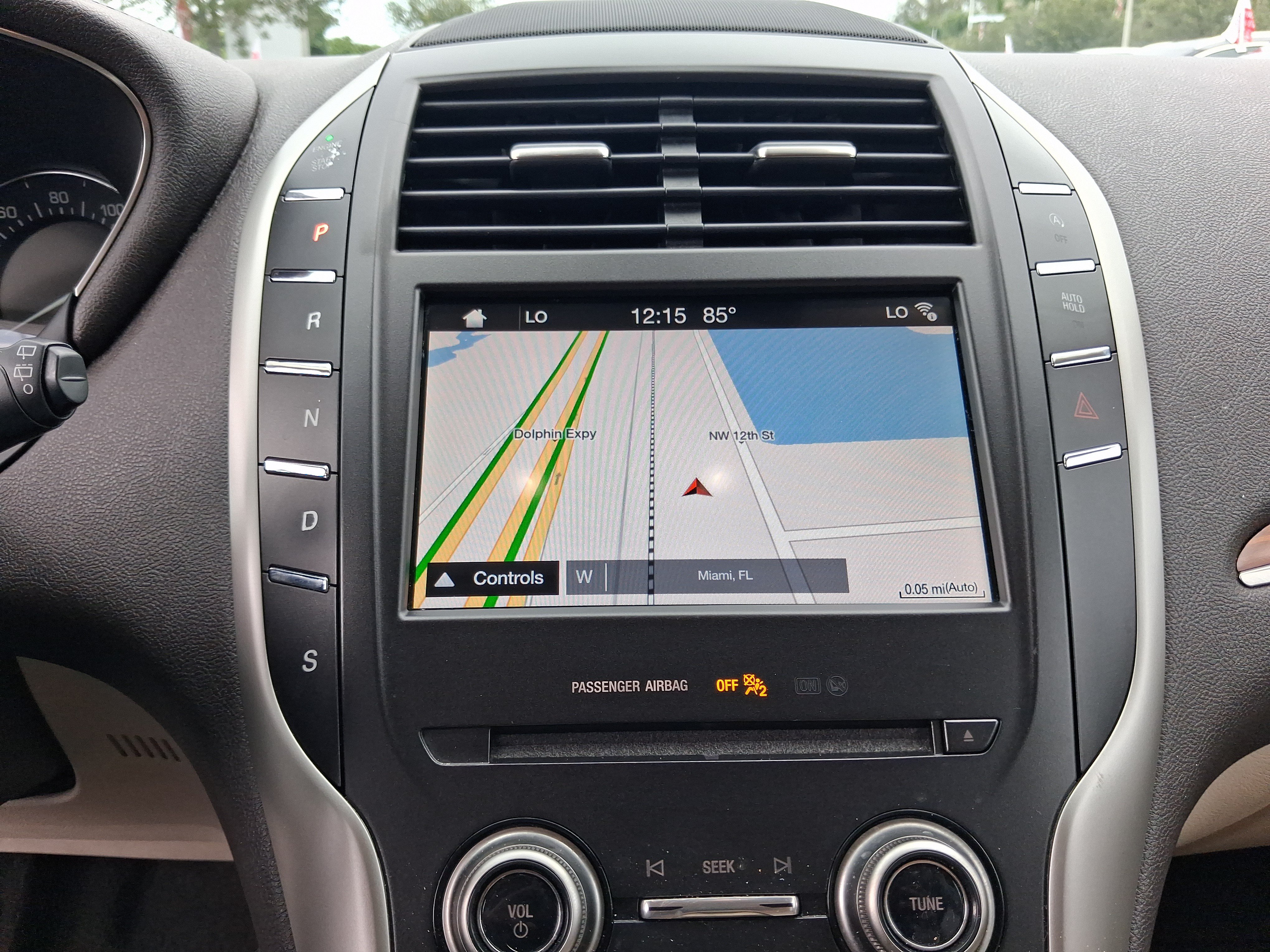 Used 2019 Lincoln MKC Select w/ Select Plus Package FWD image 19
