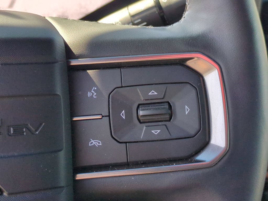 Used 2024 GMC Hummer EV 3X w/ Omega Edition AWD/4WD image 11
