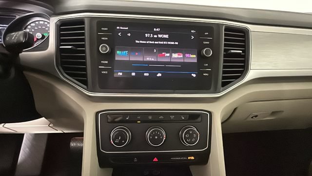 Used 2018 Volkswagen Atlas SE AWD/4WD image 23