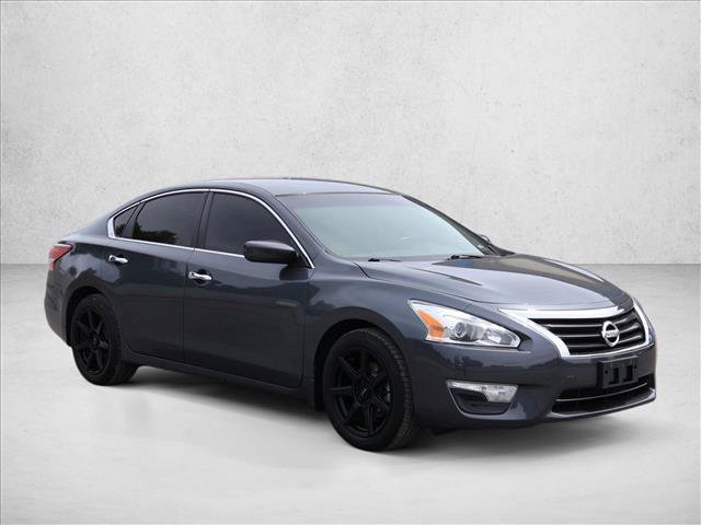 Used 2013 Nissan Altima 2.5 SV FWD image 3
