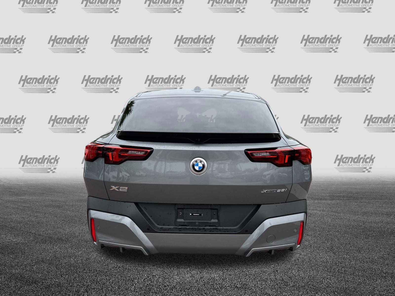 Certified 2025 BMW X2 xDrive28i AWD/4WD image 9