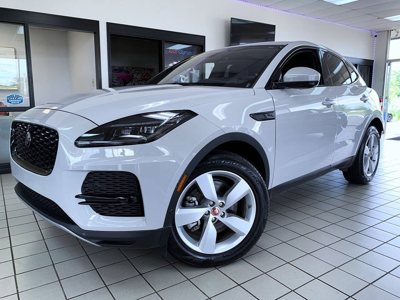 Used 2021 Jaguar E-PACE SE AWD/4WD image 9