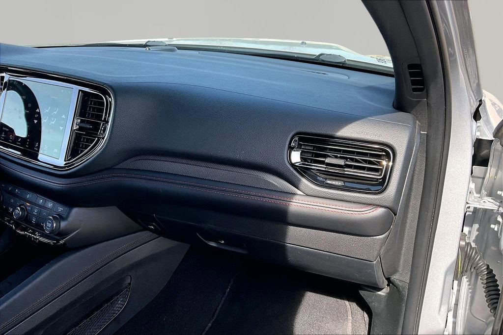 Used 2024 Dodge Durango R/T image 17