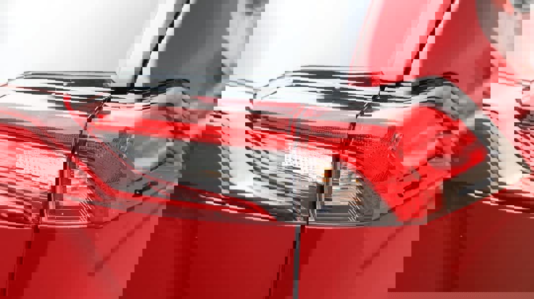 Used 2023 Toyota RAV4 XLE image 12