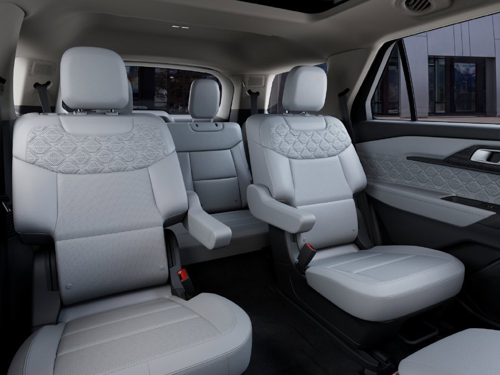 New 2027 Ford Explorer Platinum w/ LUX Leather Package AWD/4WD image 13