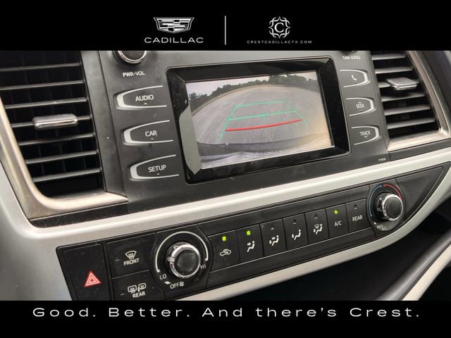 Used 2019 Toyota Highlander LE FWD image 16