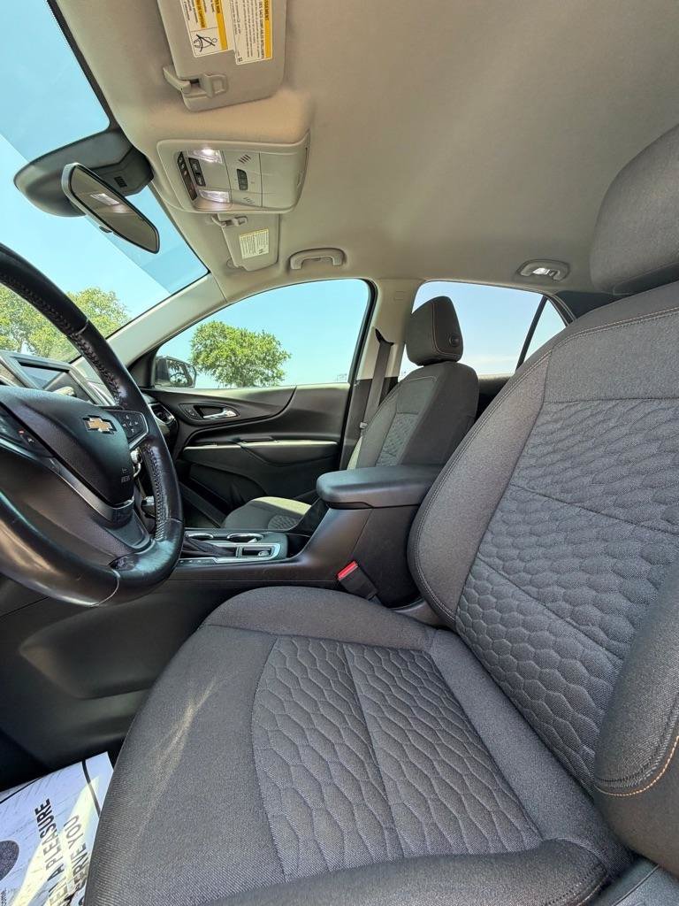 Used 2020 Chevrolet Equinox LT w/ Driver Convenience Package FWD image 10