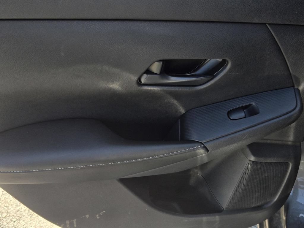 Certified 2024 Nissan Sentra S FWD image 9