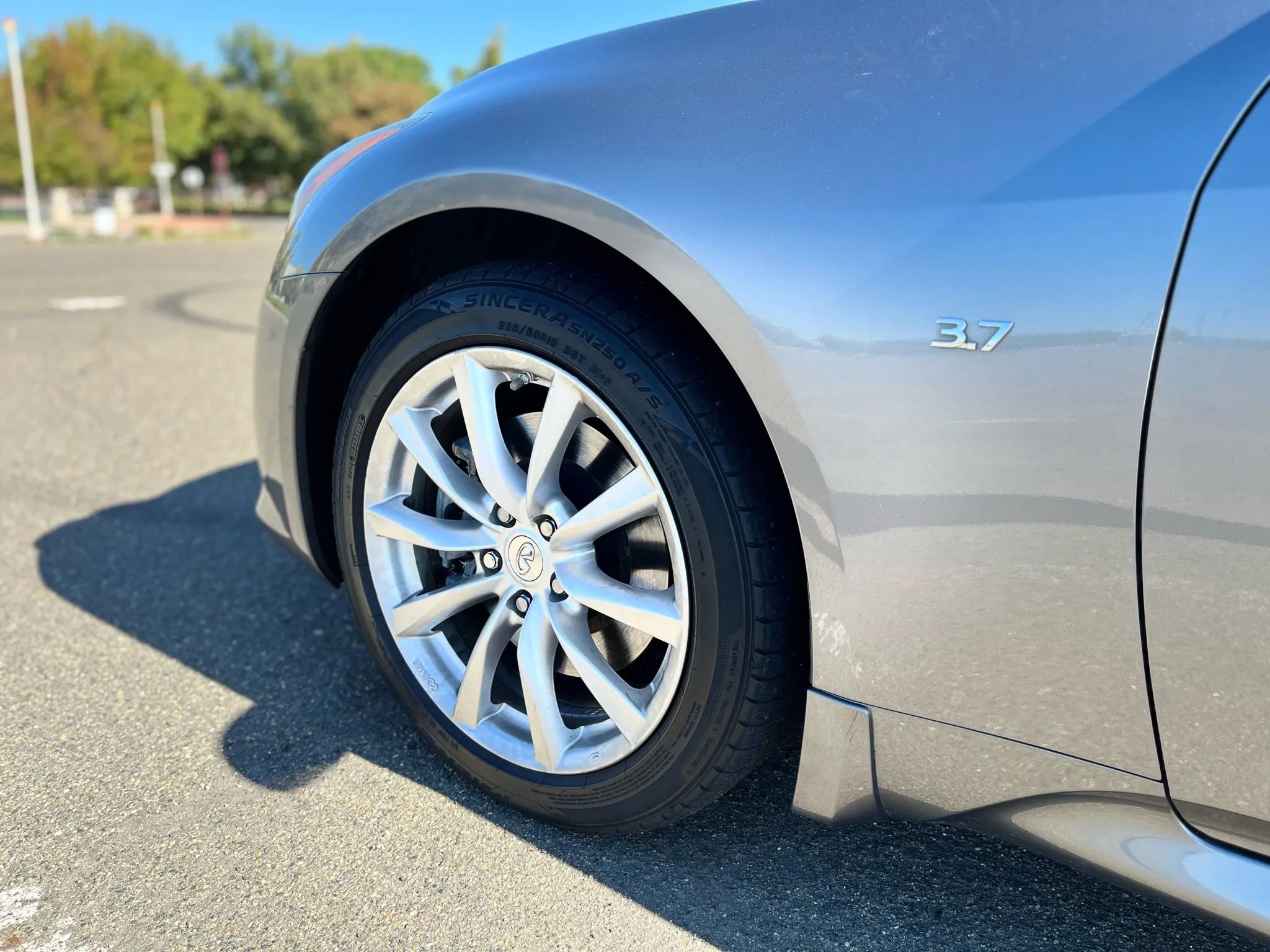 Used 2014 INFINITI Q60 Journey w/ Premium Package image 9