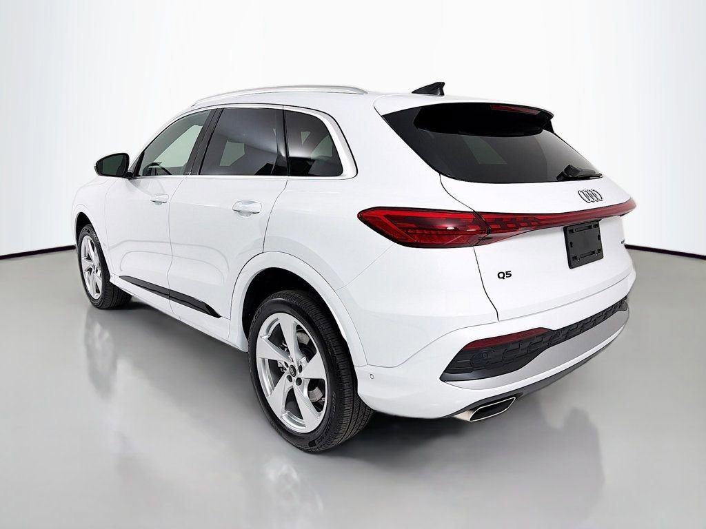 Used 2025 Audi Q5 Premium Plus w/ Premium Plus AWD/4WD image 5
