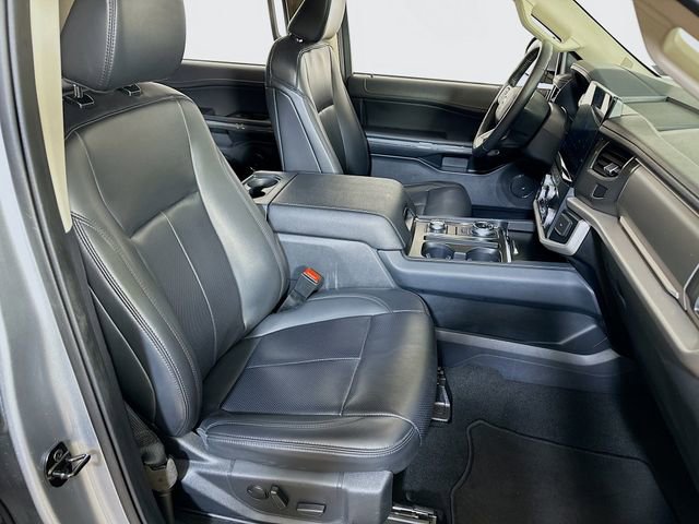 Used 2024 Ford Expedition Max XLT AWD/4WD image 13