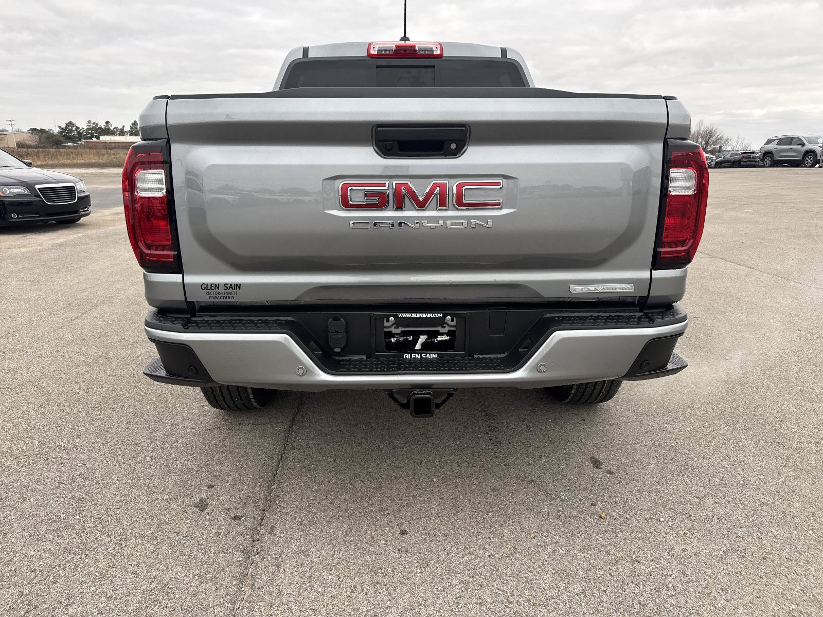 New 2026 GMC Canyon Elevation w/ Convenience Package image 4