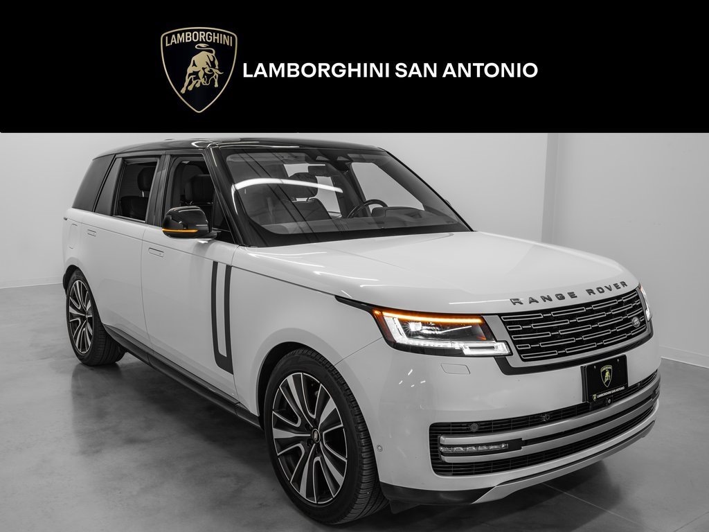 Used 2023 Land Rover Range Rover Long Wheelbase SE image 1