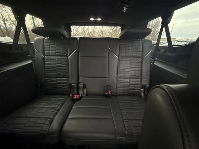 Used 2023 Cadillac Escalade ESV V image 23
