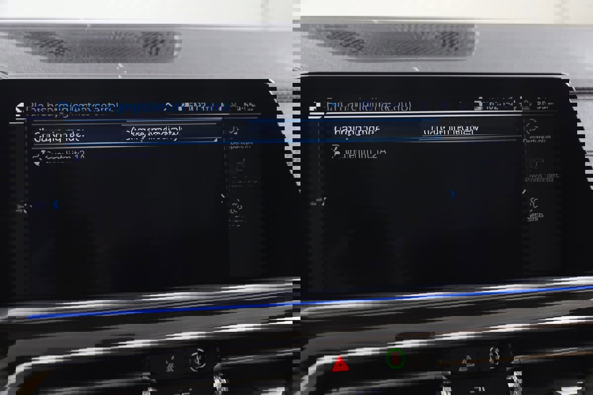 Used 2023 BMW X5 xDrive45e w/ M Sport Package image 38