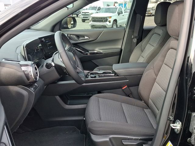 New 2023 Chevrolet Equinox LT w/ Driver Convenience Package AWD/4WD image 6