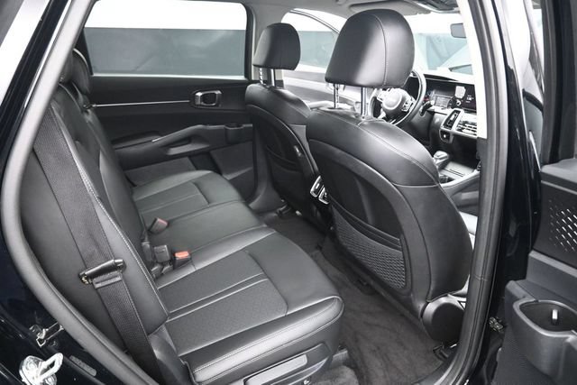 Used 2023 Kia Sorento S FWD image 20