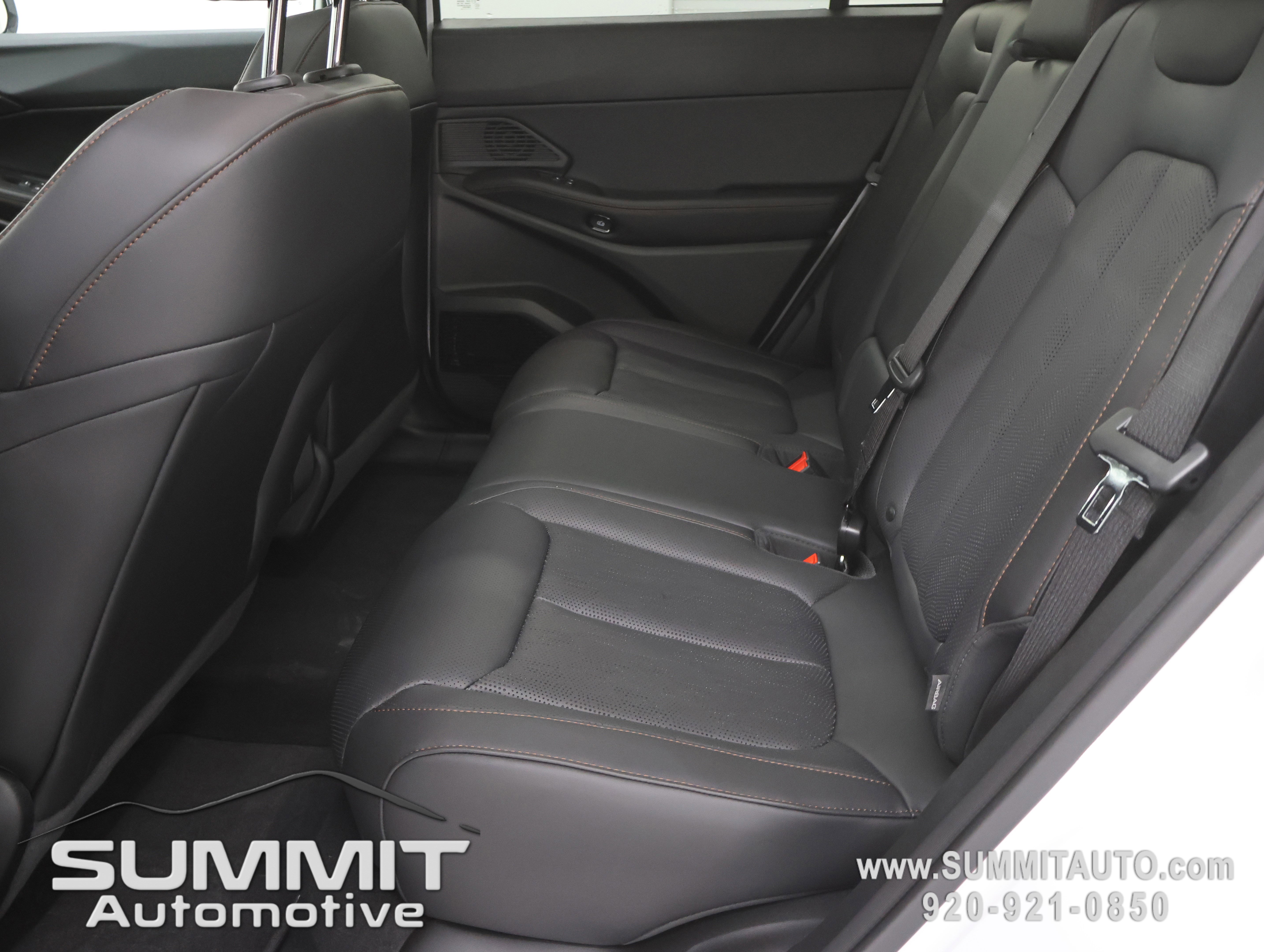 New 2026 Jeep Cherokee Overland image 39