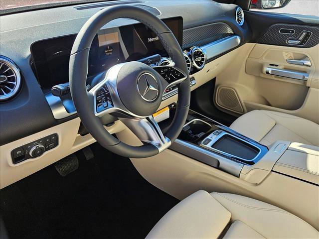 New 2026 Mercedes-Benz GLB 250 image 3