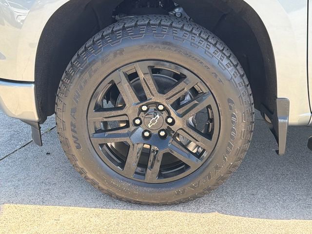 Used 2024 Chevrolet Silverado 1500 RST w/ Convenience Package II image 11