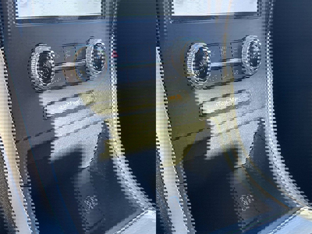 Certified 2022 Ford Edge SEL image 25