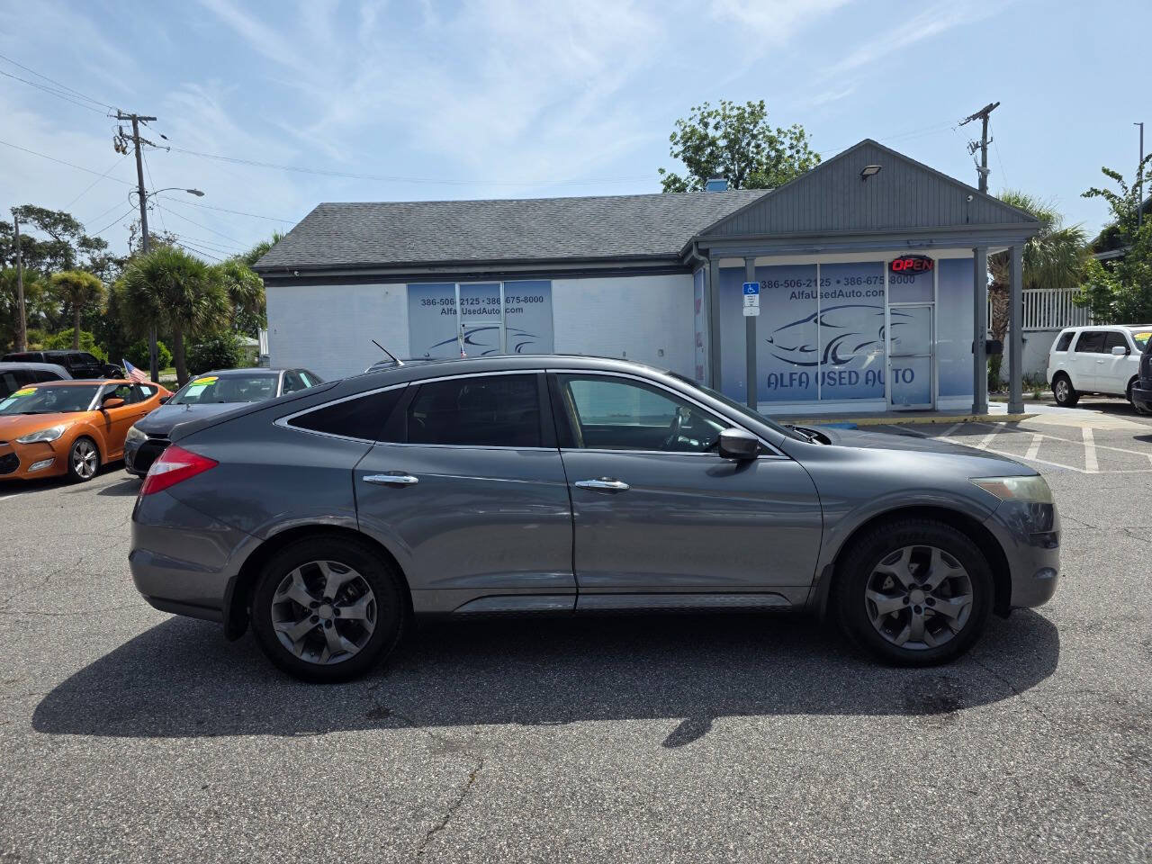 Used 2010 Honda Crosstour EX-L image 3