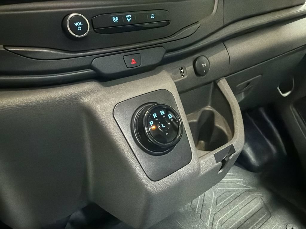 Used 2025 Ford E-Transit 148 High Roof RWD image 23