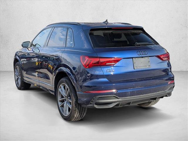 Certified 2025 Audi Q3 2.0T Premium w/ Convenience Package image 7