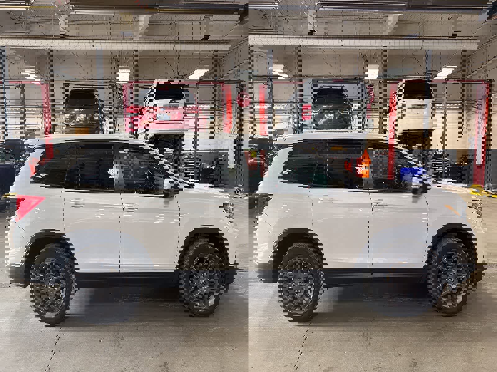 Used 2023 Honda Passport EX-L image 9