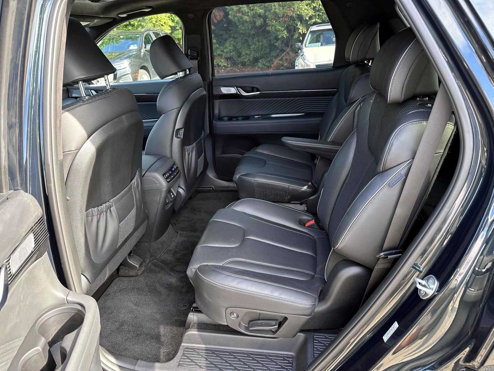 Used 2023 Hyundai Palisade Calligraphy AWD/4WD image 14