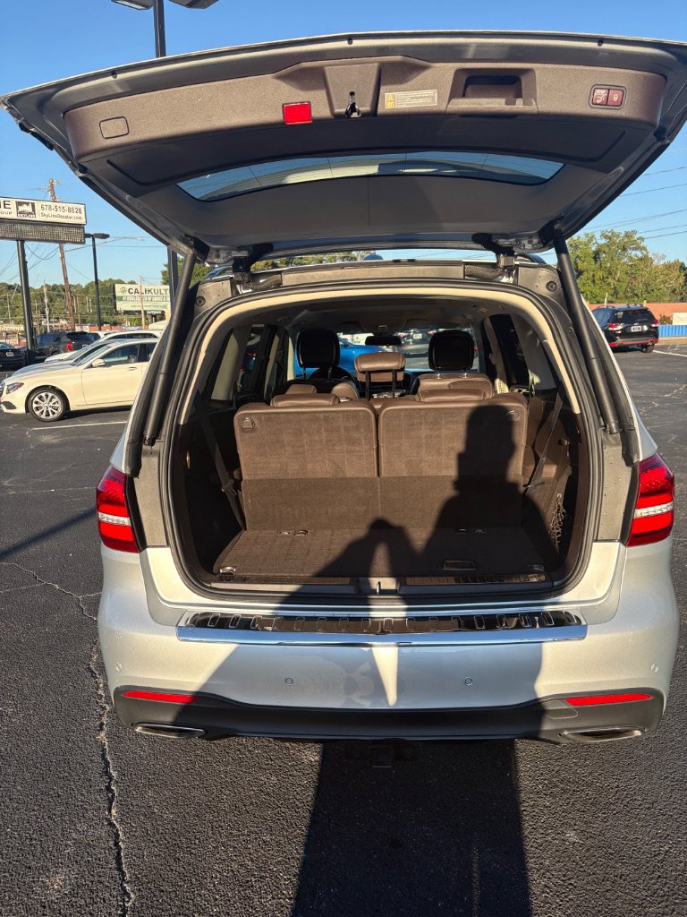 Used 2017 Mercedes-Benz GLS 550 4MATIC image 28