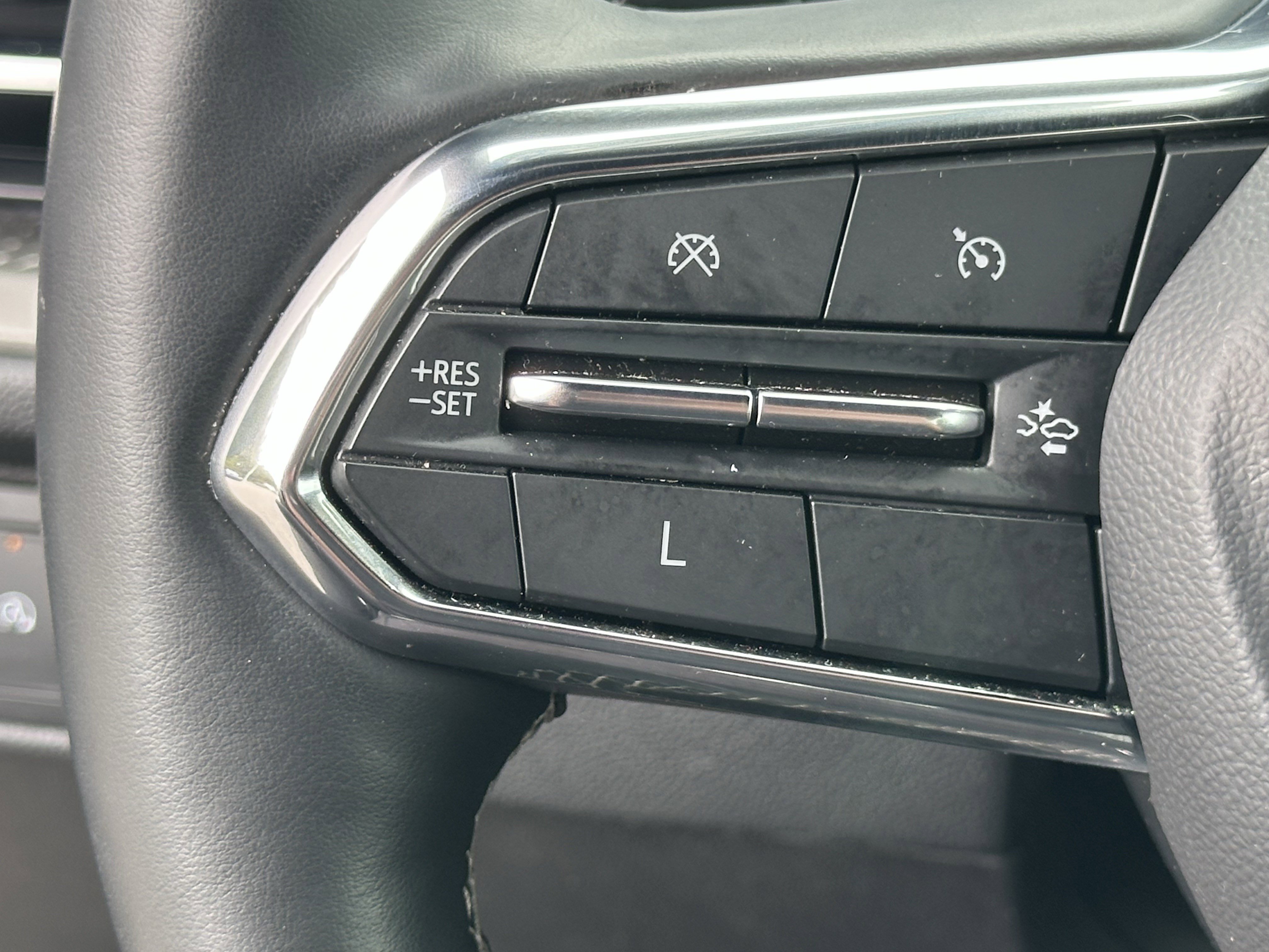 Certified 2025 Chevrolet Traverse LT image 22