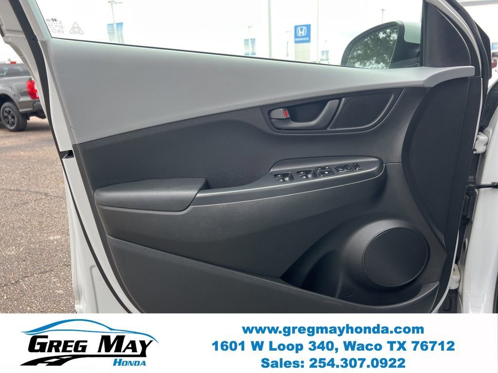 Used 2018 Hyundai Kona SEL AWD/4WD image 20