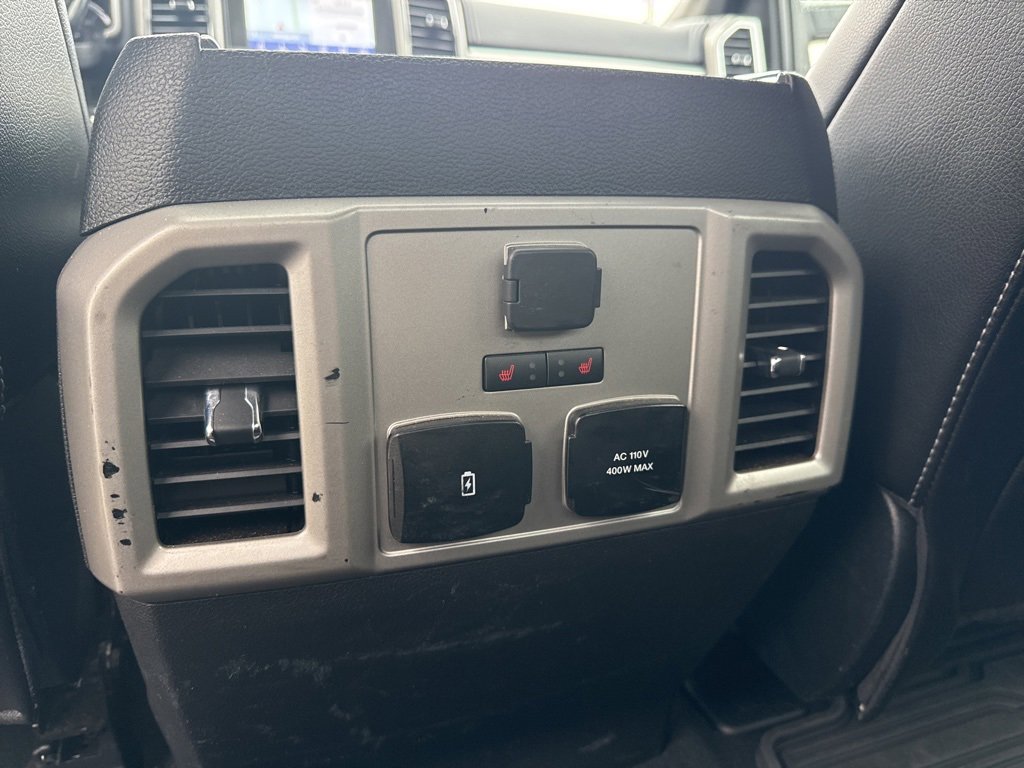 Used 2021 Ford F350 Lariat image 14