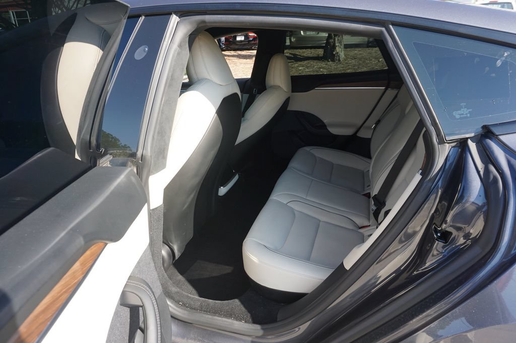 Used 2021 Tesla Model S Plaid AWD/4WD image 17