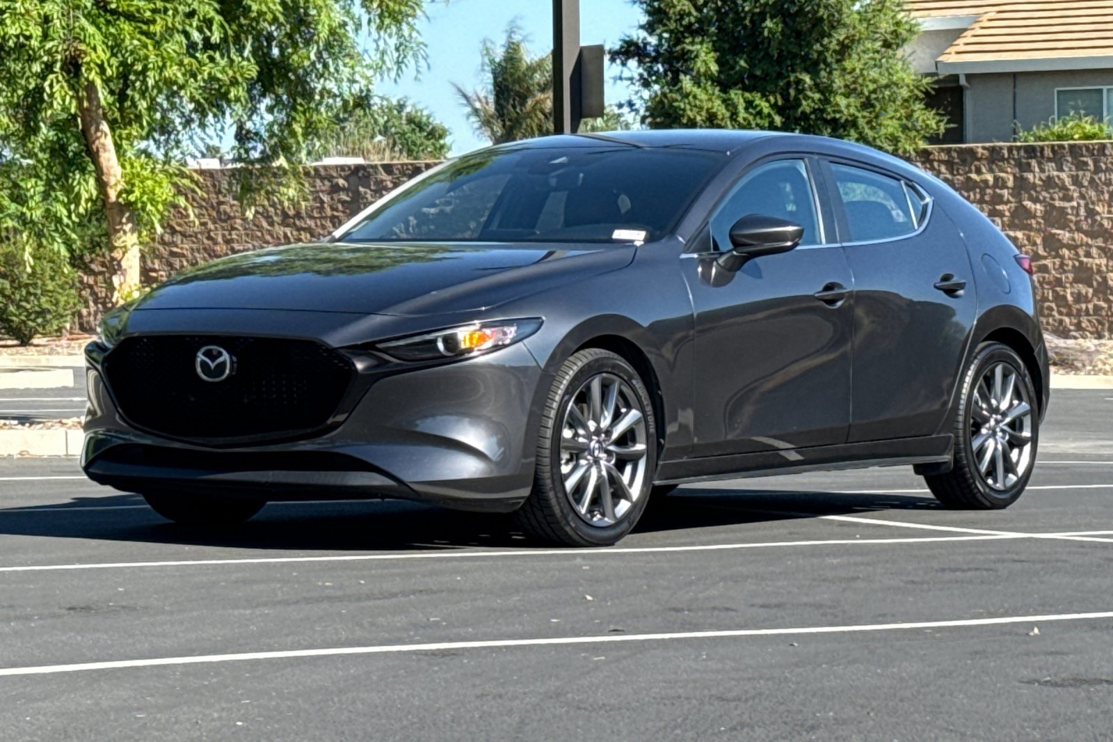 Used 2020 MAZDA MAZDA3 Preferred 4D Hatchback image 9