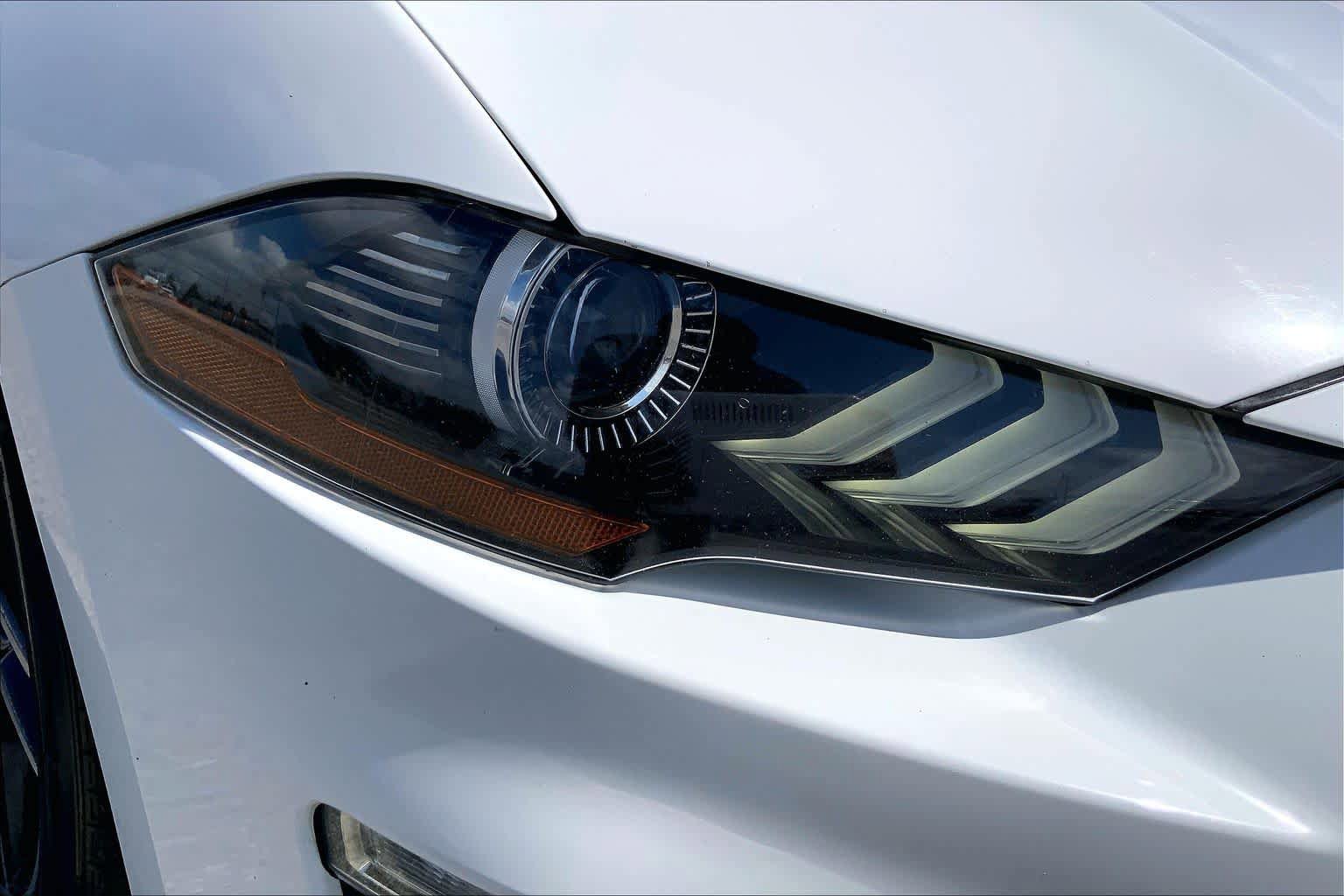 Used 2019 Ford Mustang Premium RWD image 27