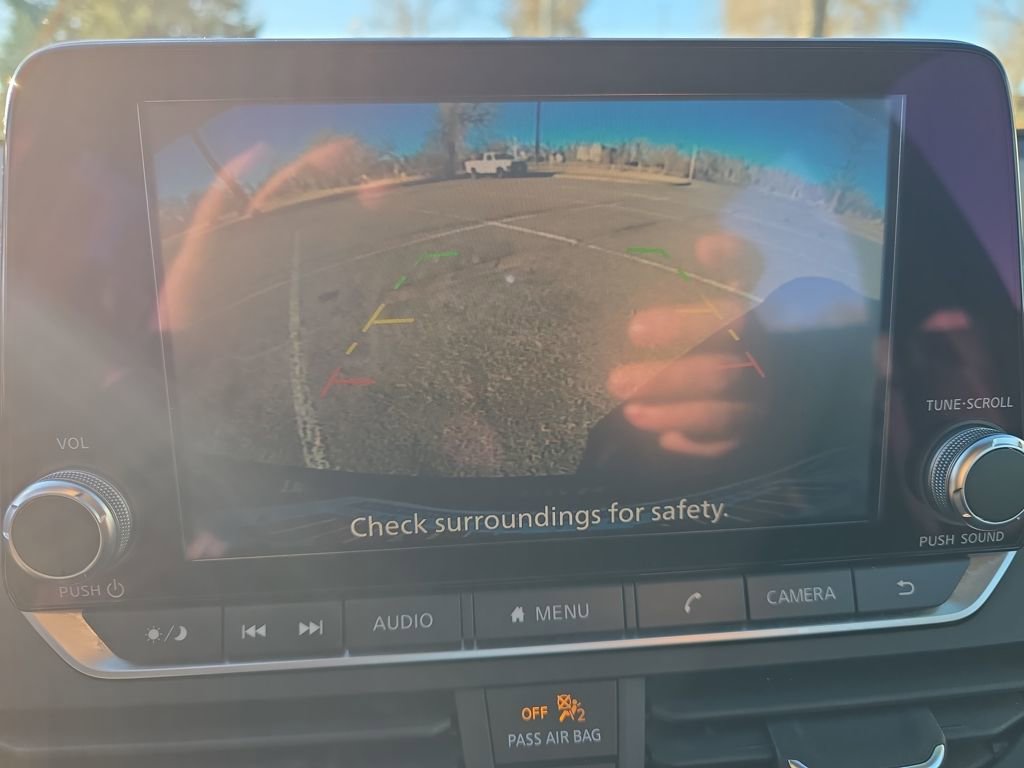 Used 2024 Nissan Altima 2.5 SV image 20