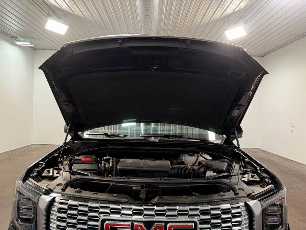 Used 2024 GMC Yukon Denali image 89