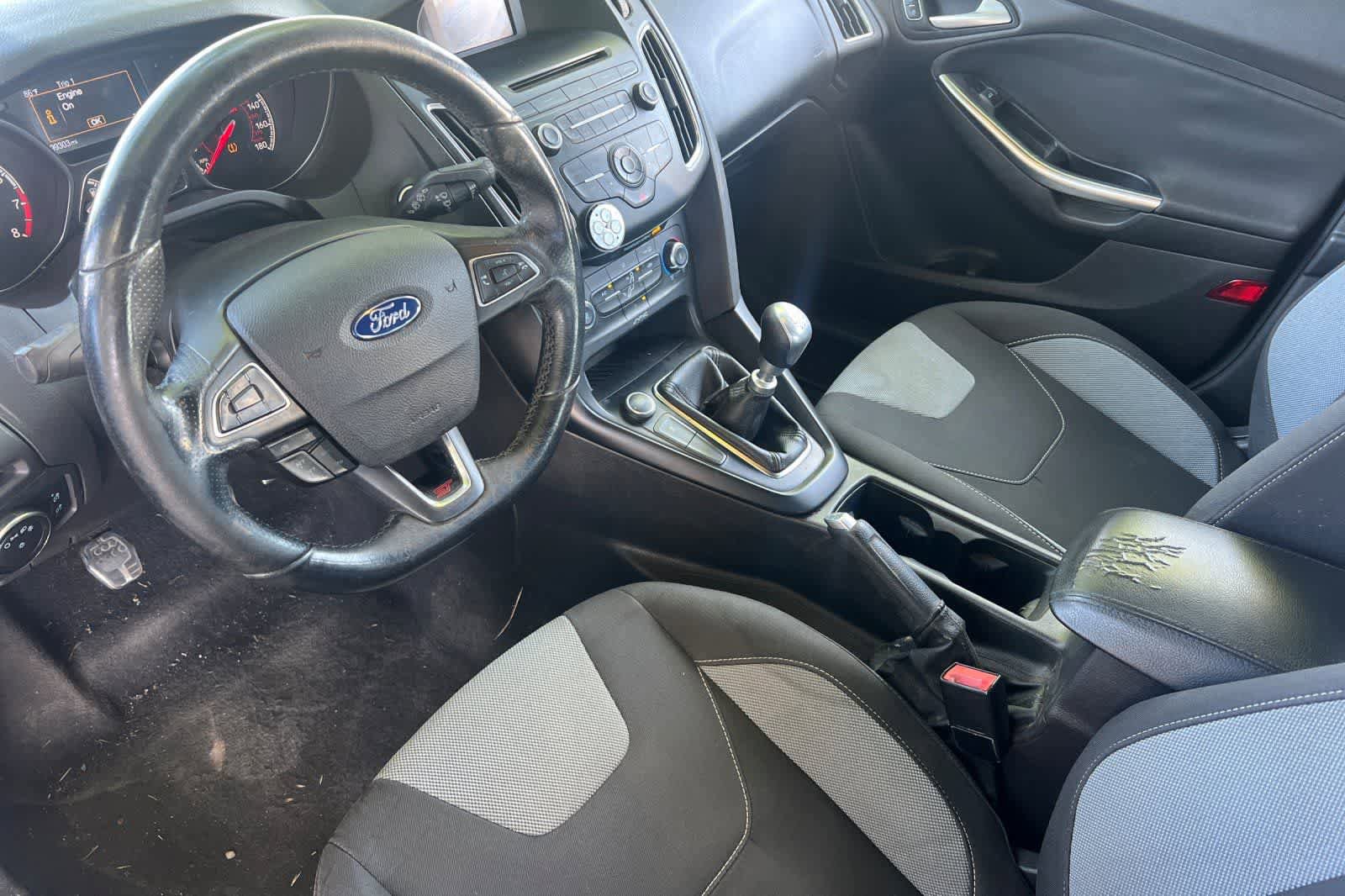 Used 2016 Ford Focus ST FWD image 14