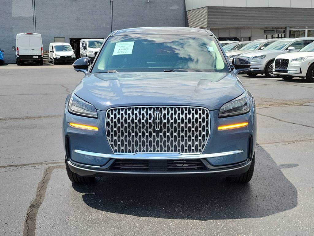 Certified 2024 Lincoln Corsair AWD w/ Equipment Group 101A image 2