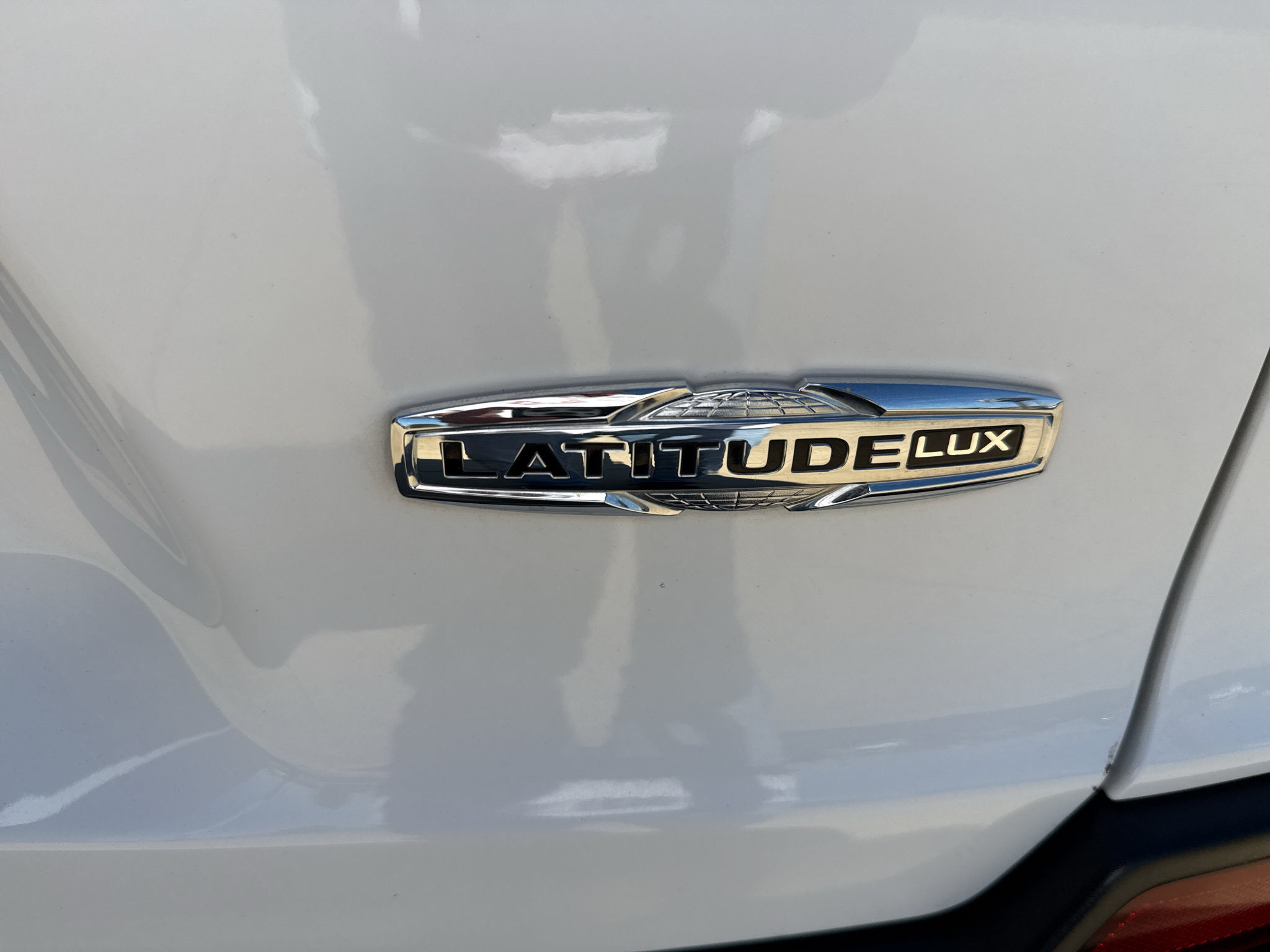 Used 2021 Jeep Cherokee Latitude Lux w/ Comfort/Convenience Group FWD image 10