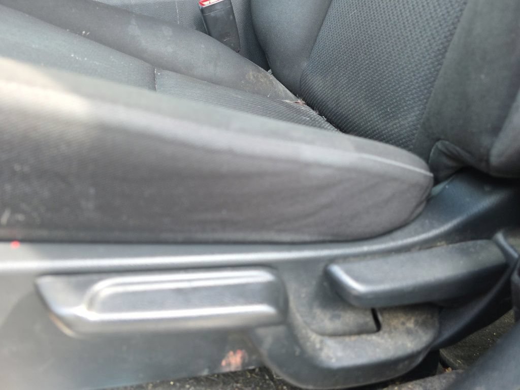 Used 2016 Honda HR-V EX image 11