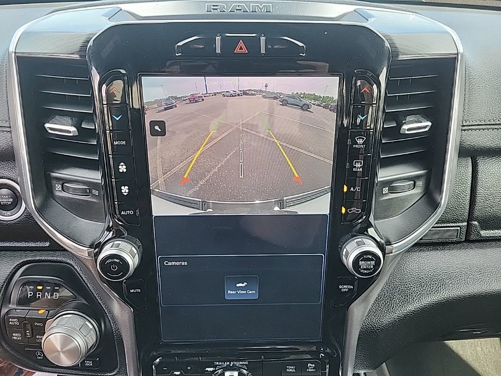 Used 2024 RAM 1500 Laramie AWD/4WD image 20