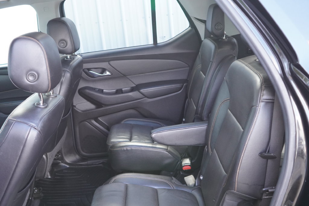 Used 2018 Chevrolet Traverse Premier w/ Redline Edition FWD image 30