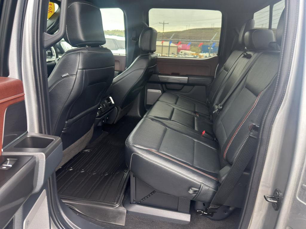 Used 2022 Ford F150 Lariat image 11